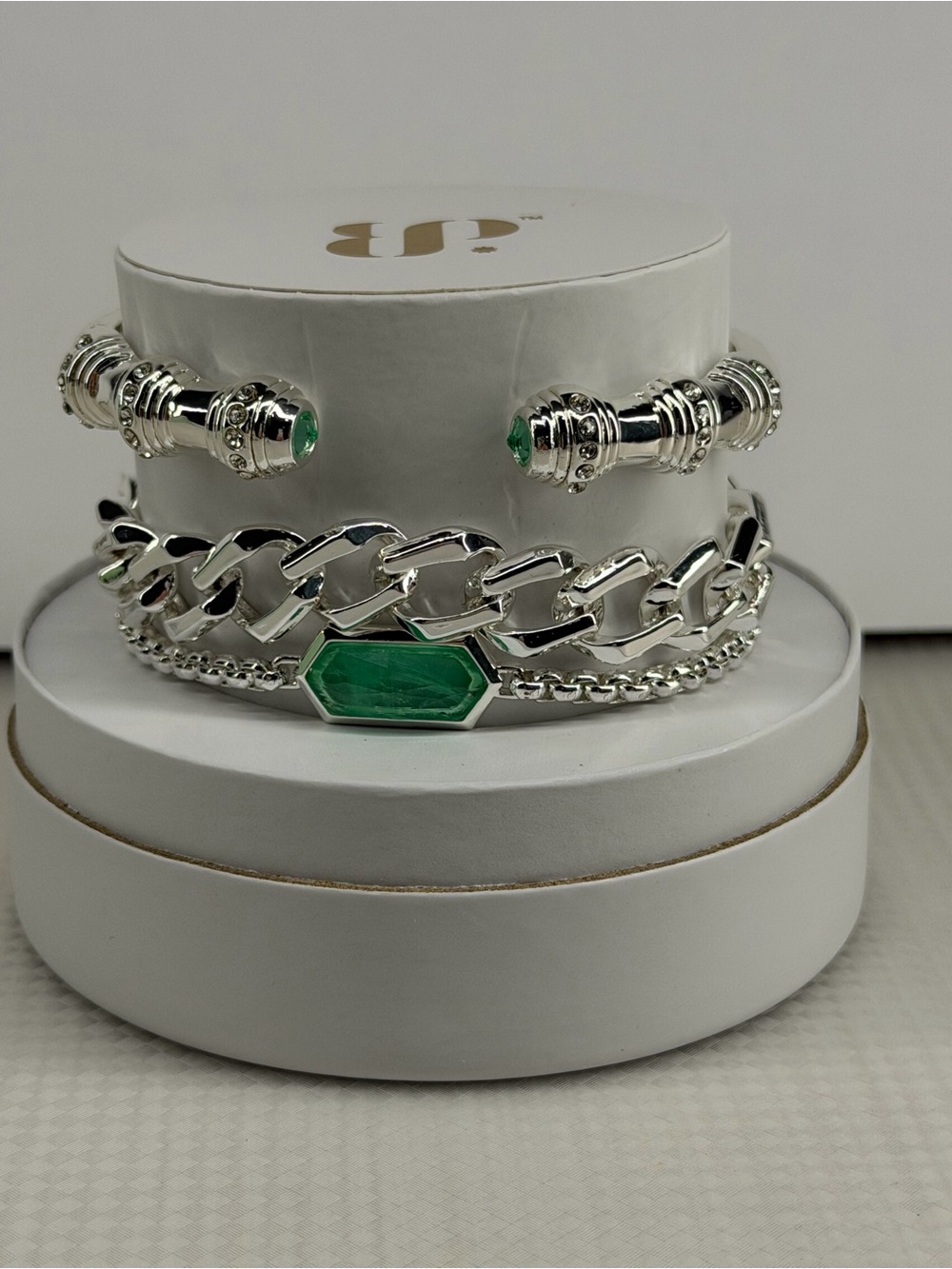 Bomb party spring 2025 stack Hopelessly yours silver NIB